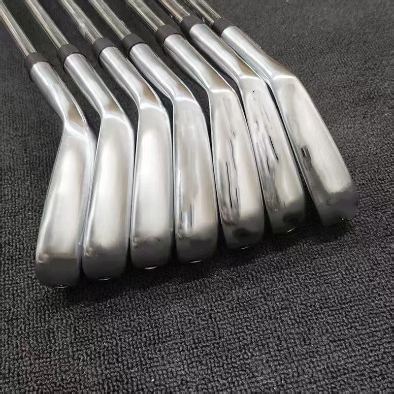 Oferta Imperdível: Conjunto de - Golf Club Iron Set avaliação e preço